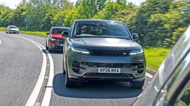 Range Rover and BMW - front dynamic