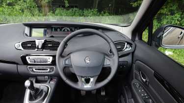 Used Renault Grand Scenic - interior 