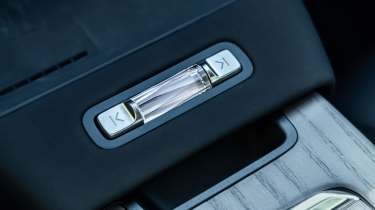 Volvo XC70 - interior detail