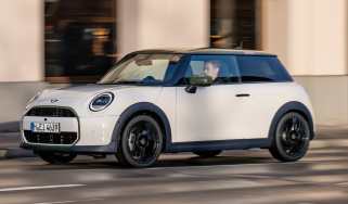 MINI Cooper S 3-Door Paul Smith Edition - front 3/4
