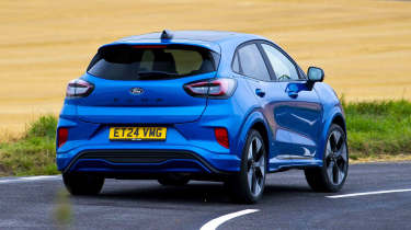 Ford Puma - rear corner right turn