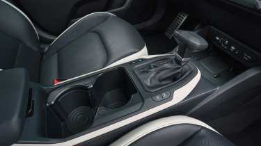 Kia K4 2025 - shifter