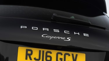 Porsche Cayenne Diesel - rear detail