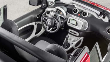Smart ForTwo Cabrio - Interior