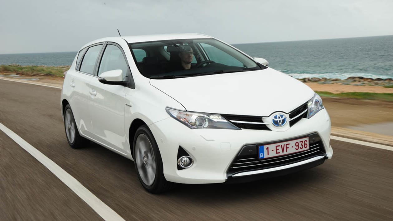 Toyota Auris Hybrid pictures Auto Express