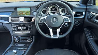 Mercedes CLS Shooting Brake interior