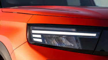 Vauxhall Frontera Electric - front light