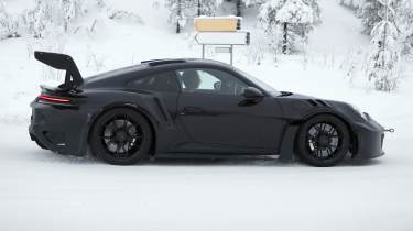 Porsche 911 GT3 RS - side profile