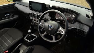 Dacia Sandero - interior