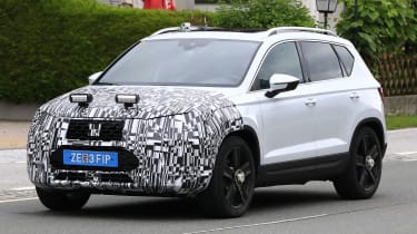 SEAT Ateca spied - front 3/4 tracking