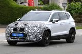 SEAT Ateca spied - front 3/4 tracking