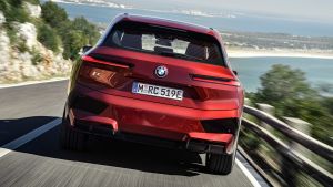 BMW%20iX%20Sports%20Package%202020-2.jpg