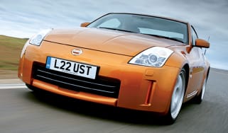 Front view of Nissan 350Z GT