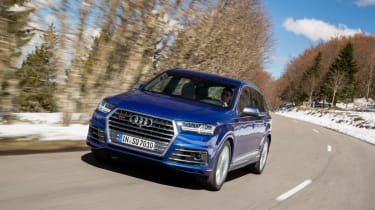 Audi SQ7 - driving