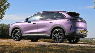 Lepas L8 - rear angled