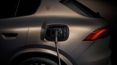 Maserati Grecale Folgore - charging