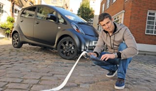 Mitsubishi i-MiEV header