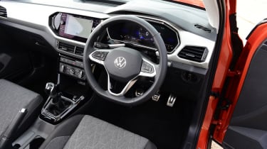 Volkswagen T-Cross Move - dashboard