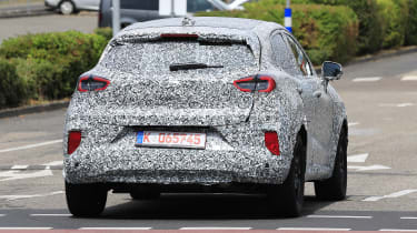 Ford Puma facelift (Camouflaged) - rear tracking