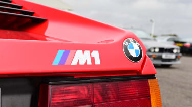 BMW M1 badge