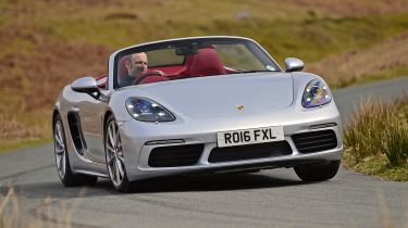 New Porsche 718 Boxster 2016 - front cornering 2