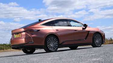 Lexus ES UK - rear static