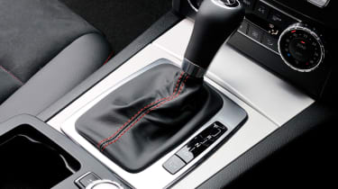 Mercedes C350 CDI Estate gear lever detail