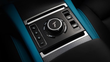 Rolls-Royce Black Badge Ghost - centre console