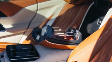 Mercedes-Maybach GLS - champagne flutes