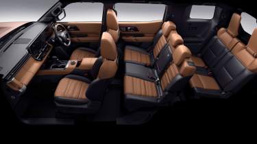 Mitsubishi Shogun - seats