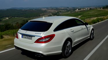 Mercedes CLS 63 AMG rear tracking