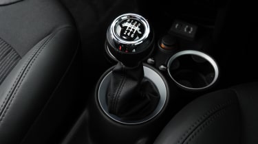 MINI Cooper S Convertible gear lever