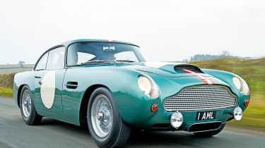 aston martin db4 gt tracking front