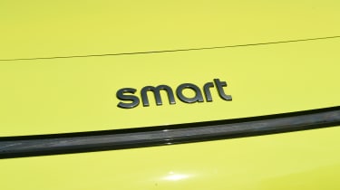 Smart #1 - front &#039;Smart&#039; badge