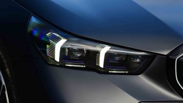 BMW i5 - head lamp detail