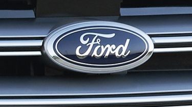 Ford Edge badge