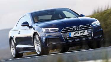 Used car hunter - Audi A5 coupe front tracking 