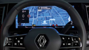 Renault Espace SUV - dashboard screen