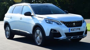 Peugeot 5008 - front tracking