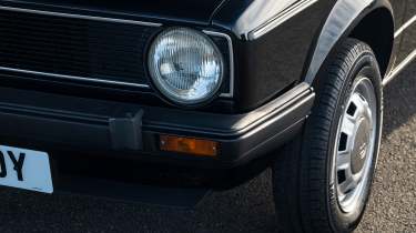 Volkswagen Golf GTI Mk1 - headlight