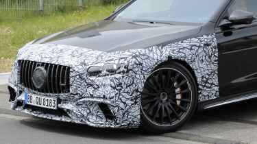 Mercedes-AMG S63 Facelift - front alloy with bonnet