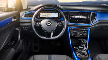 Volkswagen T-ROC - dash