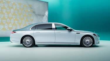 Mercedes-Maybach S-Class - side studio