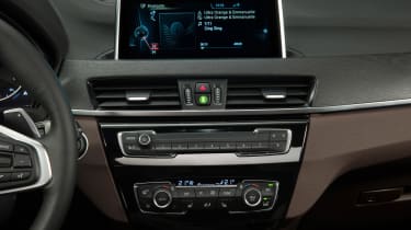 BMW X1 2015 screen