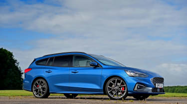 Ford Focus ST Estate - front static