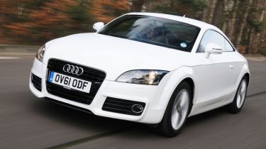 Audi TT Coupe front tracking