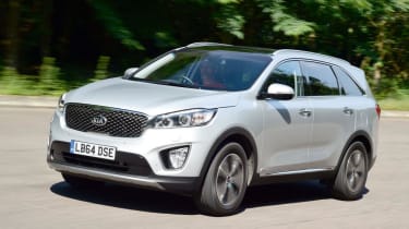 Kia Sorento - front