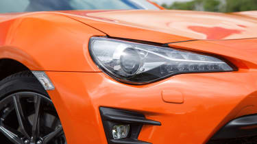 Toyota GT86 Orange Edition - headlight