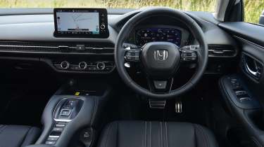 Honda ZR-V - interior