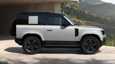 Land Rover Defender MY26 - side white